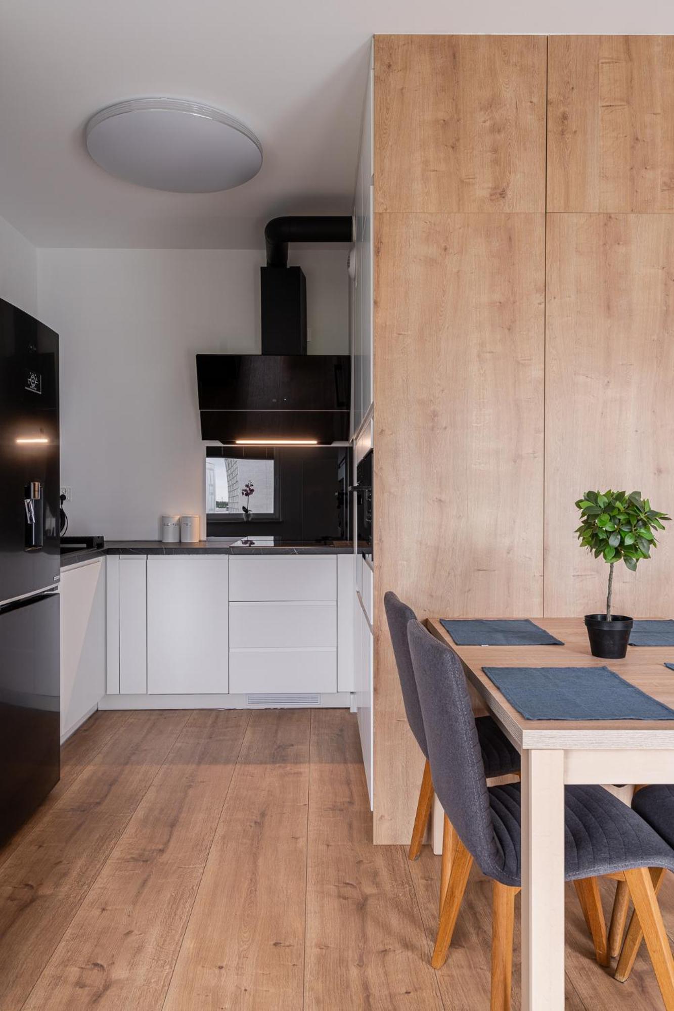 Rentplanet - Rozanka Apartment Wroclaw
